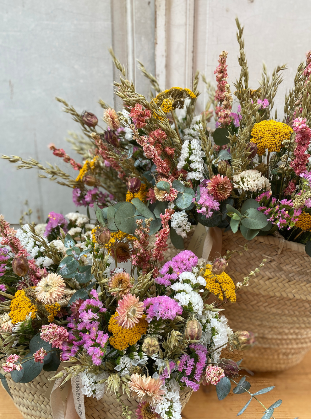 CESTA DE FLORES PRESERVADAS